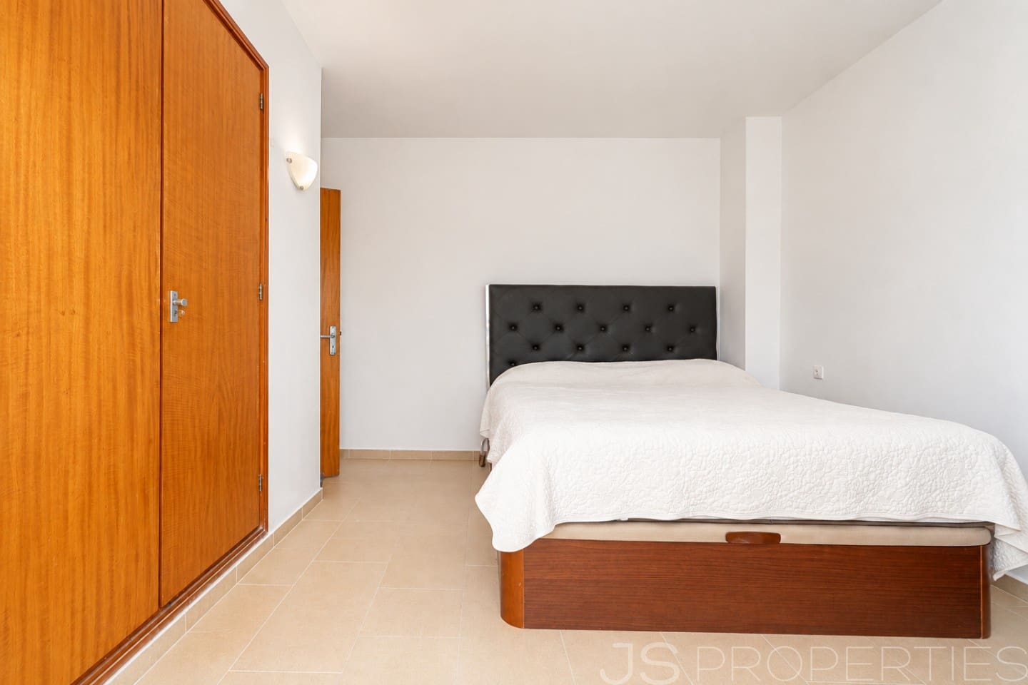 Apartamento de 2 habitaciones en Pollensa / Pollença en venta con garaje - 320.000 € (Ref: 10144891)