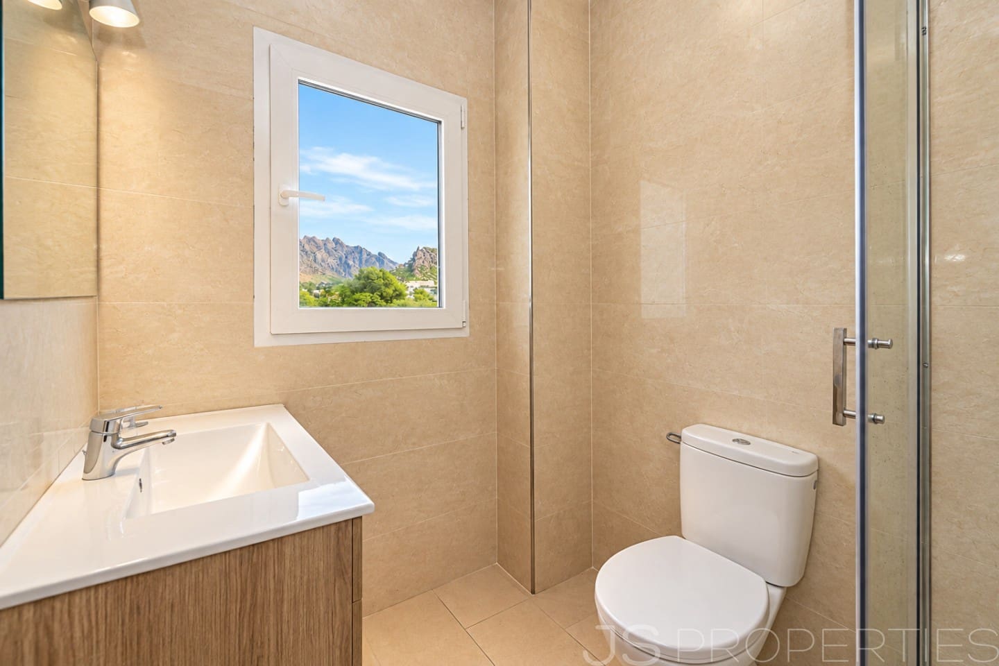 Apartamento de 2 habitaciones en Pollensa / Pollença en venta con garaje - 320.000 € (Ref: 10144891)