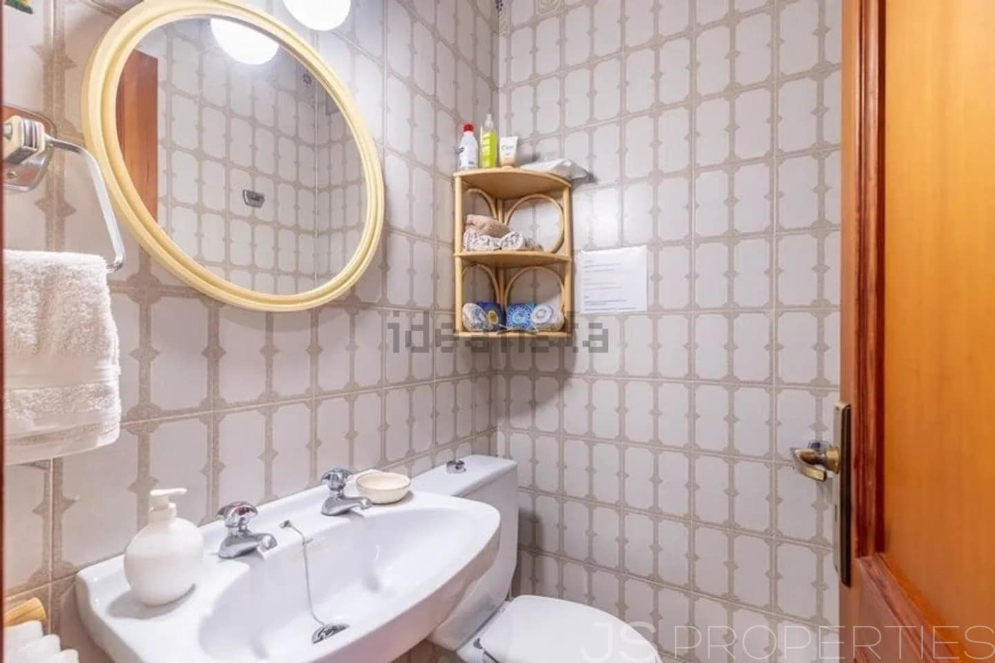 5 soveværelse Semi-Rækkehus til salg i Cala San Vicente / Cala Sant Vicenc med garage - € 1.060.000 (Ref: 10163207)