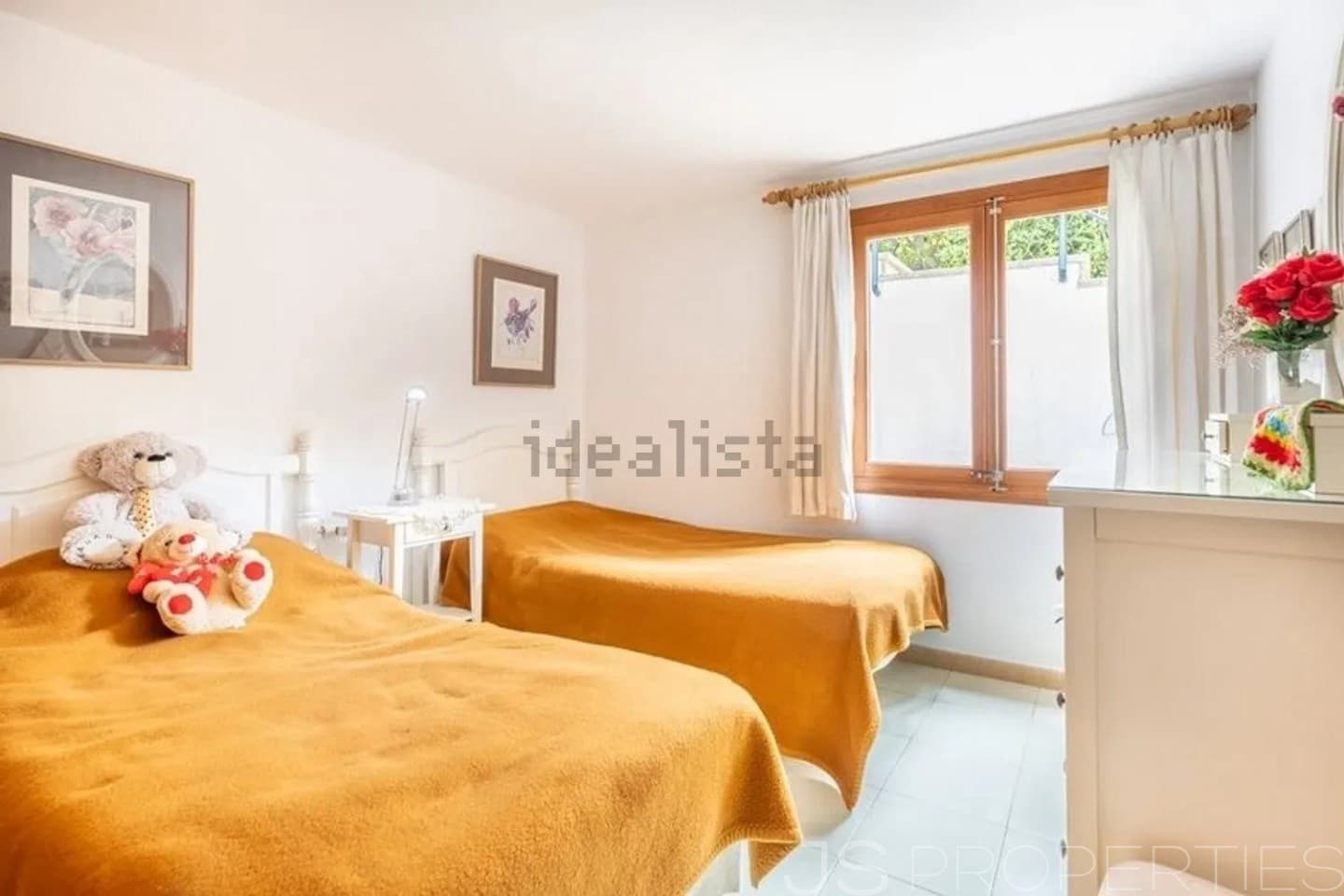 5 soveværelse Semi-Rækkehus til salg i Cala San Vicente / Cala Sant Vicenc med garage - € 1.060.000 (Ref: 10163207)