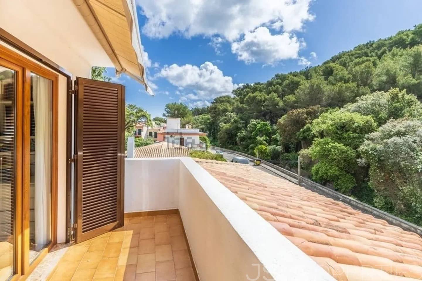 5 soveværelse Semi-Rækkehus til salg i Cala San Vicente / Cala Sant Vicenc med garage - € 1.060.000 (Ref: 10163207)