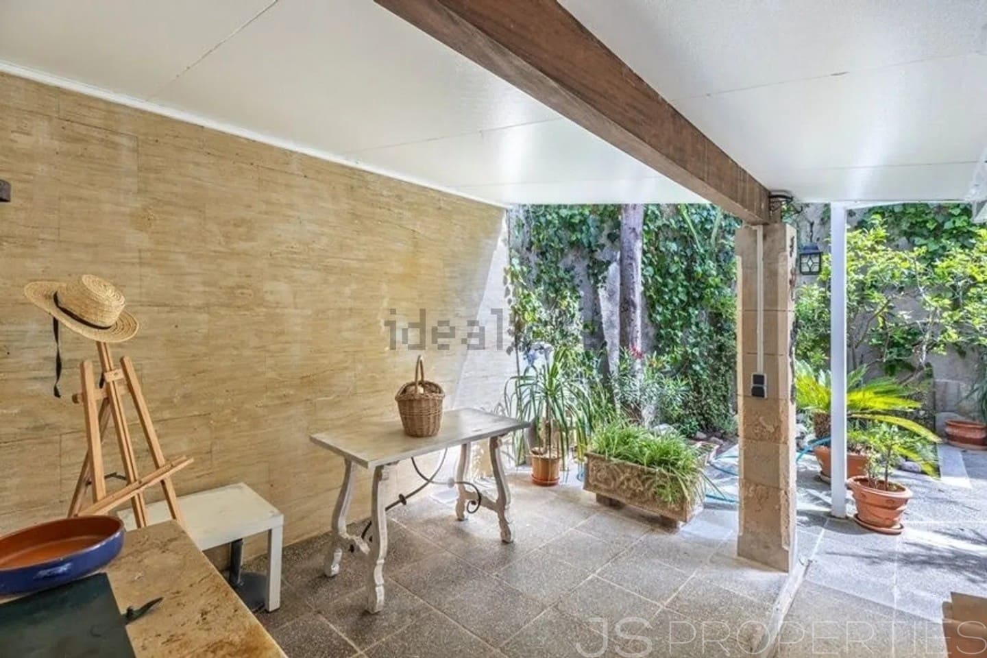 5 soveværelse Semi-Rækkehus til salg i Cala San Vicente / Cala Sant Vicenc med garage - € 1.060.000 (Ref: 10163207)