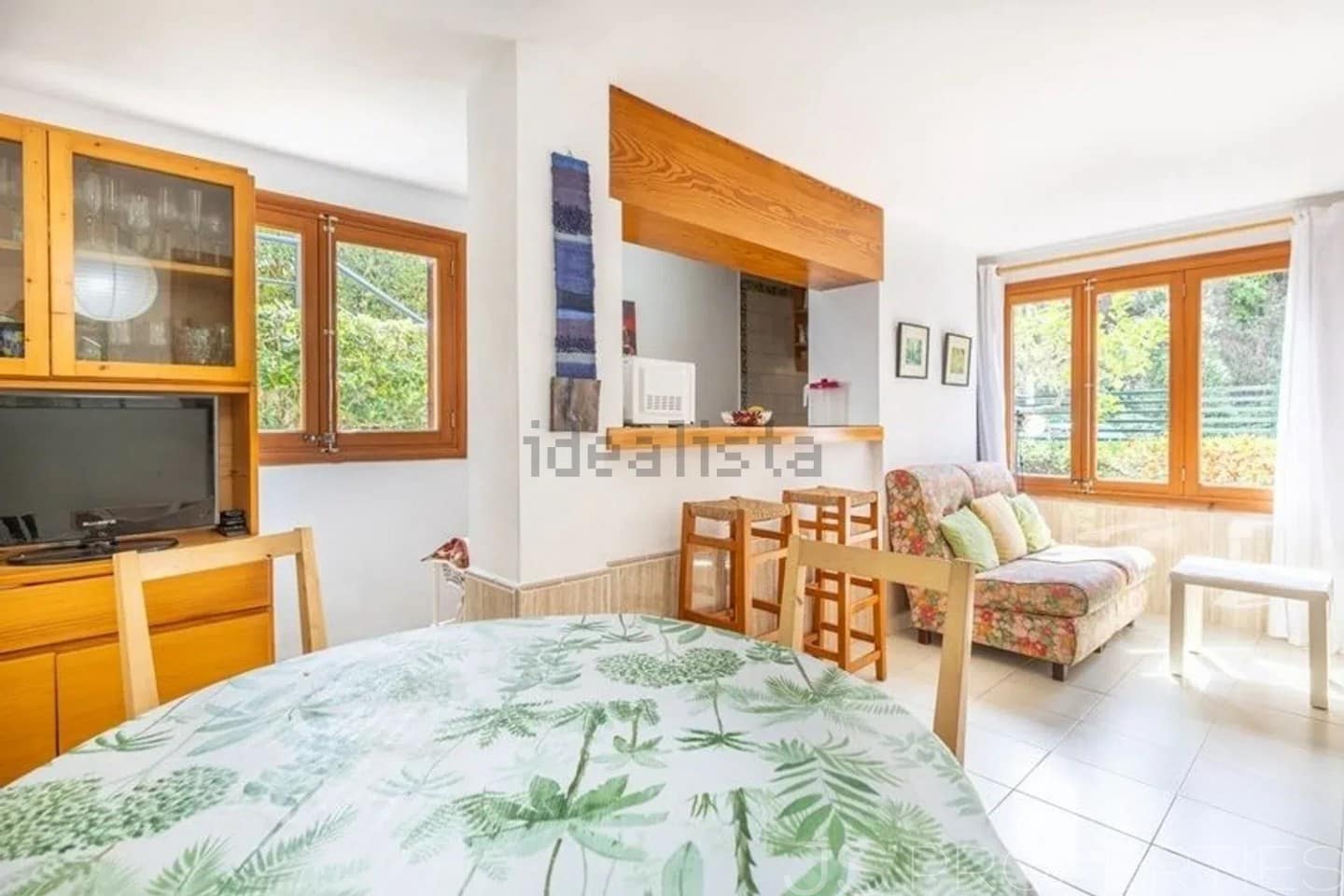 5 soveværelse Semi-Rækkehus til salg i Cala San Vicente / Cala Sant Vicenc med garage - € 1.060.000 (Ref: 10163207)