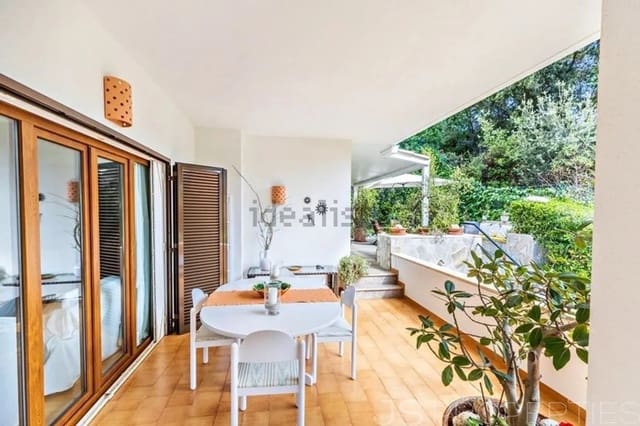 5 soveværelse Semi-Rækkehus til salg i Cala San Vicente / Cala Sant Vicenç, Pollensa / Pollença med garage - € 1.060.000 (Ref: 10163207)