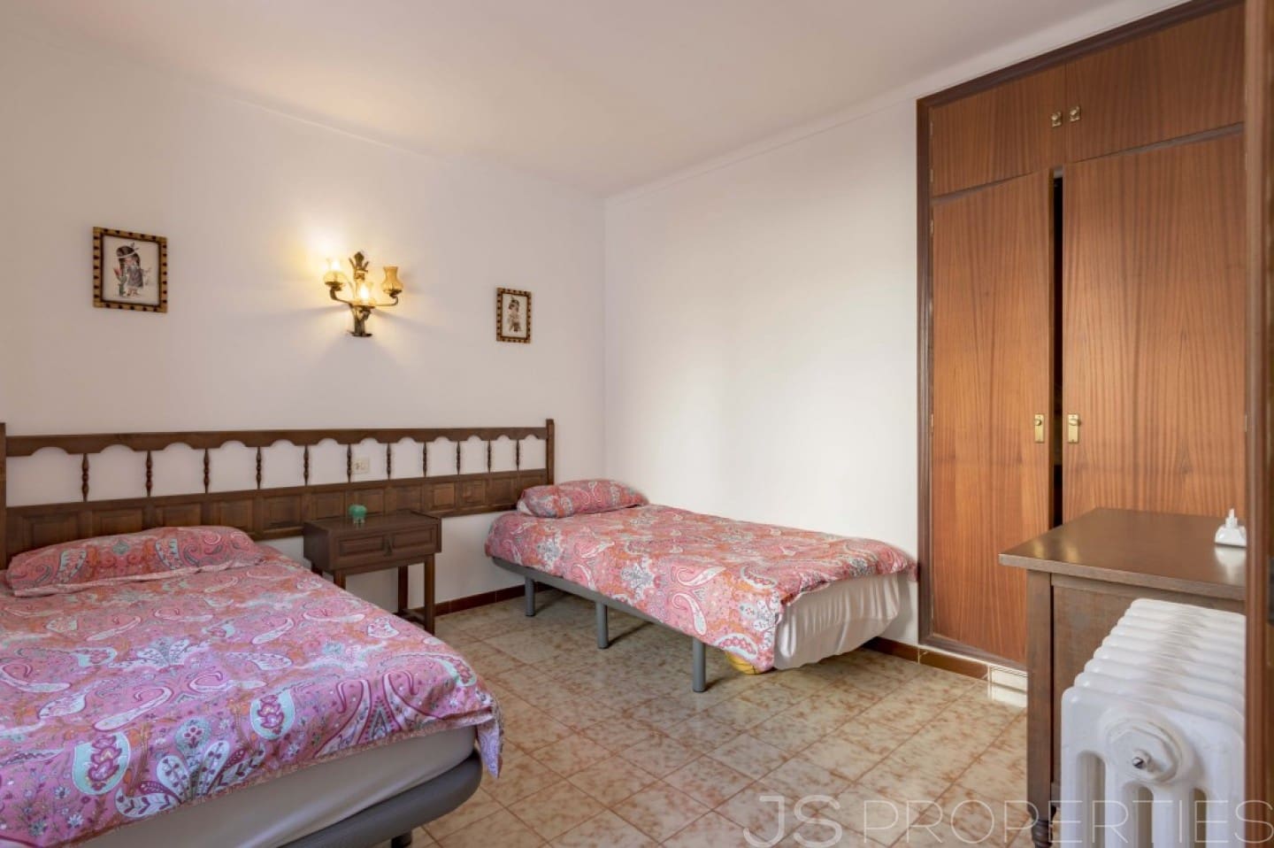 5 bedroom Semi-detached Villa for sale in Cala San Vicente / Cala Sant Vicenc with garage - € 750,000 (Ref: 10163208)