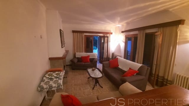 5 bedroom Semi-detached Villa for sale in Cala San Vicente / Cala Sant Vicenç, Pollensa / Pollença with garage - € 750,000 (Ref: 10163208)