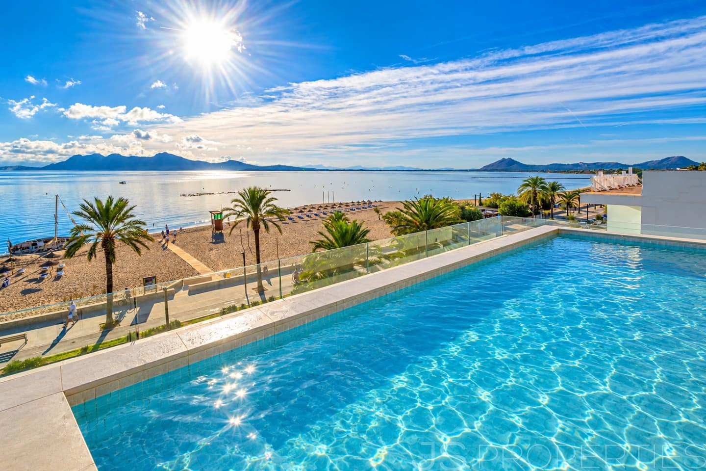 4 soverom Penthouse til salgs i Pollensa / Pollenca med svømmebasseng garasje - € 2 700 000 (Ref: 10165345)