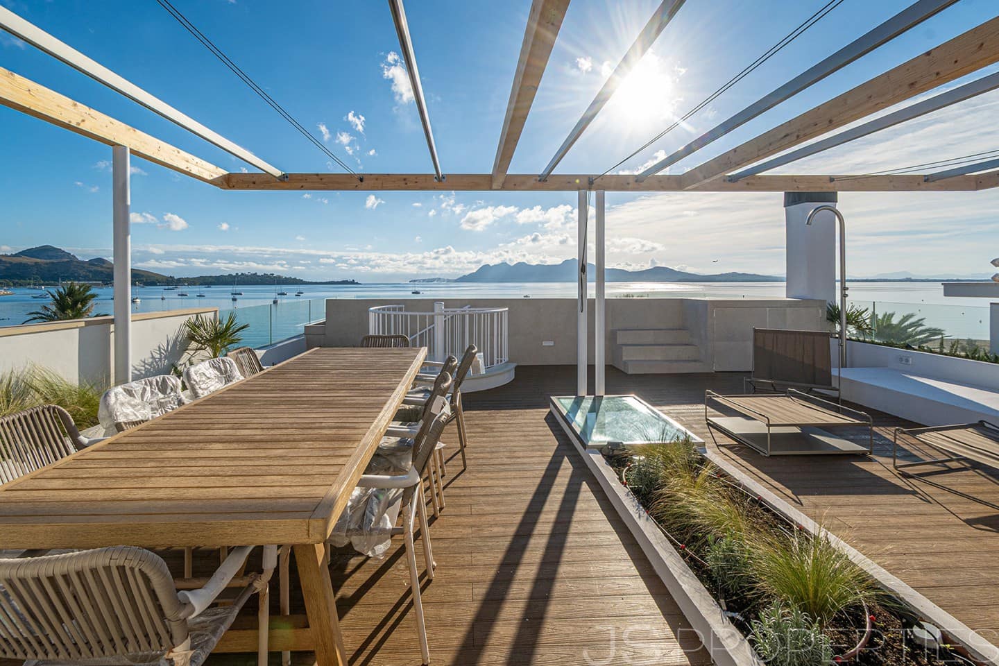 4 soverom Penthouse til salgs i Pollensa / Pollenca med svømmebasseng garasje - € 2 700 000 (Ref: 10165345)