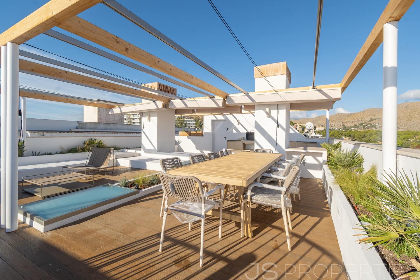 4 soverom Penthouse til salgs i Pollensa / Pollenca med svømmebasseng garasje - € 2 700 000 (Ref: 10165345)