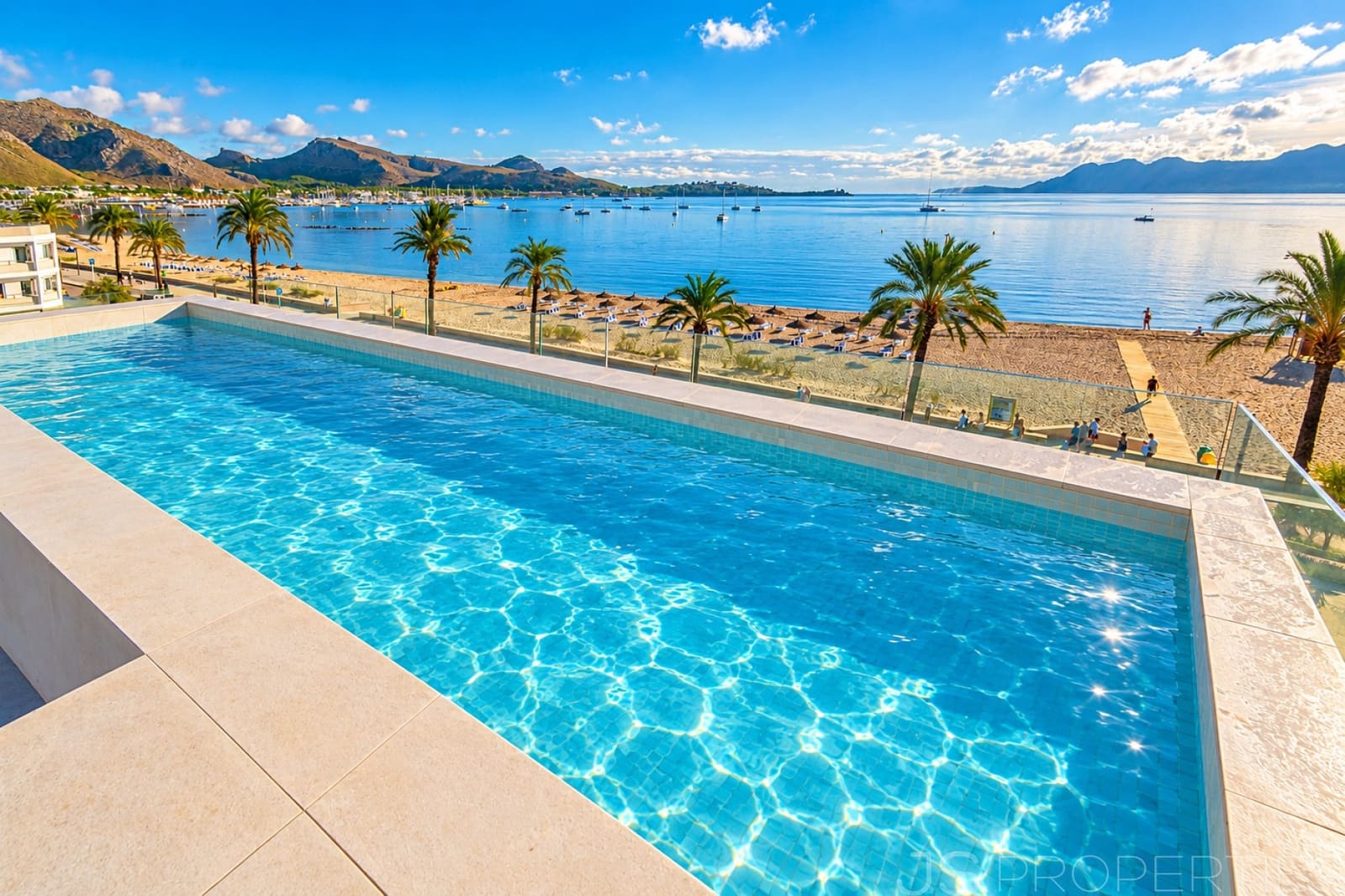 4 soverom Penthouse til salgs i Pollensa / Pollenca med svømmebasseng garasje - € 2 700 000 (Ref: 10165345)