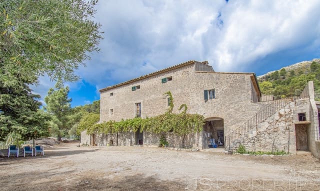 11 soveværelse Villa til salg i Escorca - € 5.500.000 (Ref: 8802692)