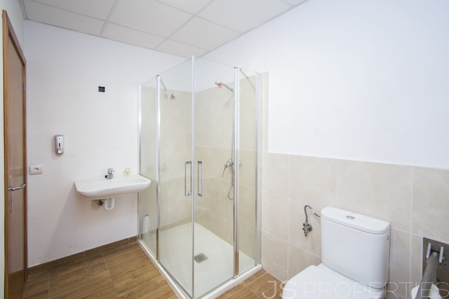 Local Commercial à vendre à Pollensa / Pollenca - 250 000 € (Ref: 8802693)