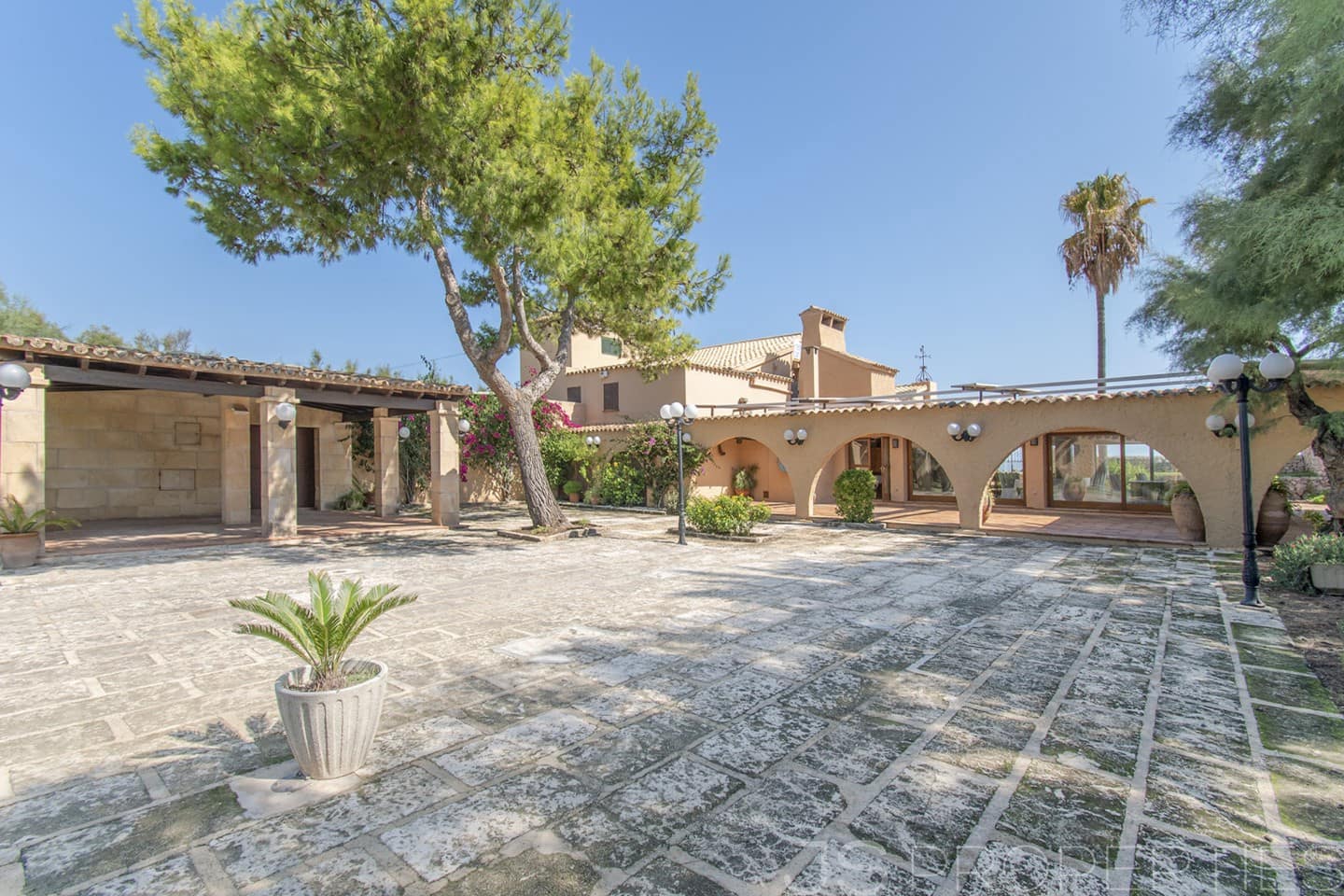 Erhverv til salg i Pollensa / Pollenca - € 2.200.000 (Ref: 8802694)