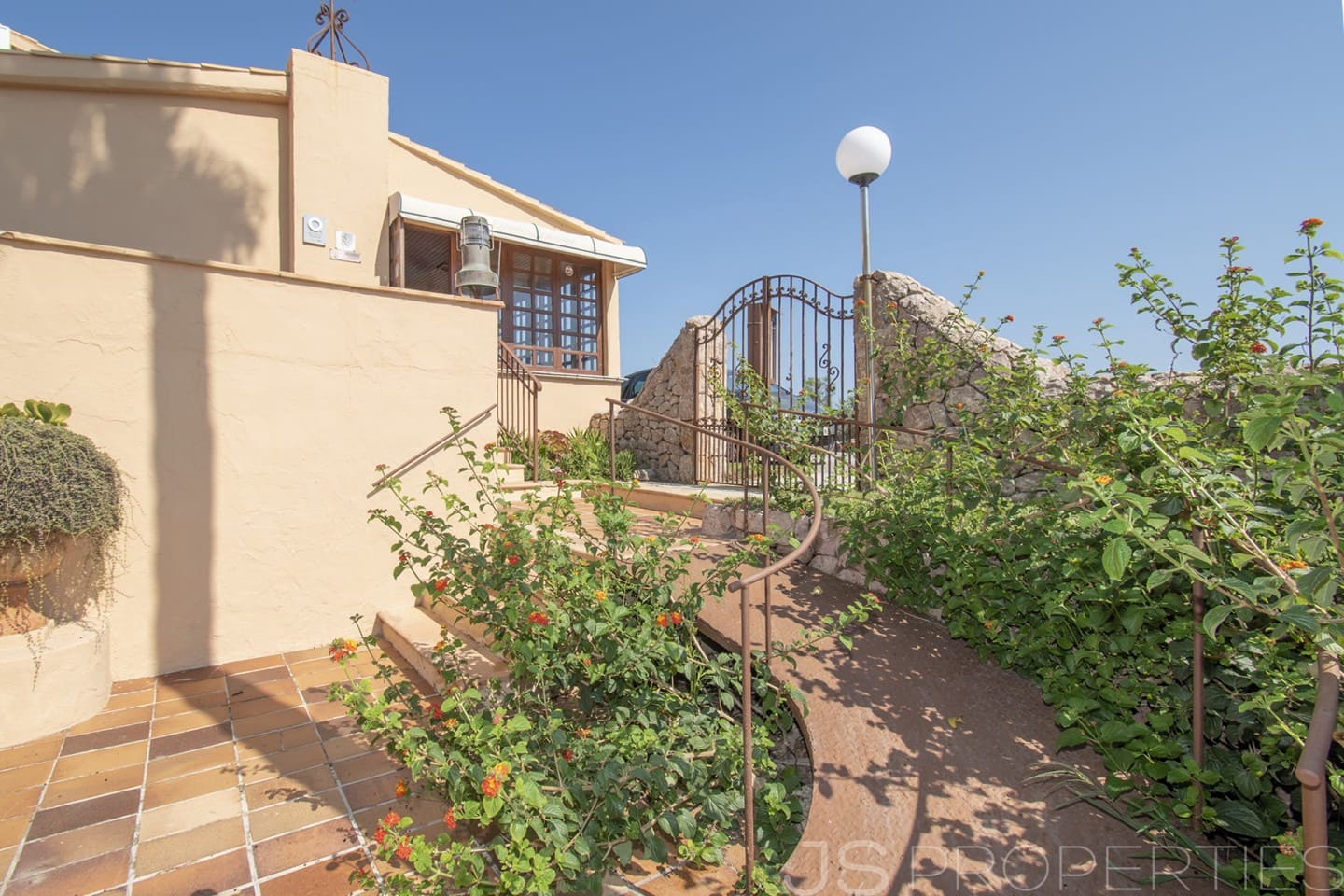 Erhverv til salg i Pollensa / Pollenca - € 2.200.000 (Ref: 8802694)