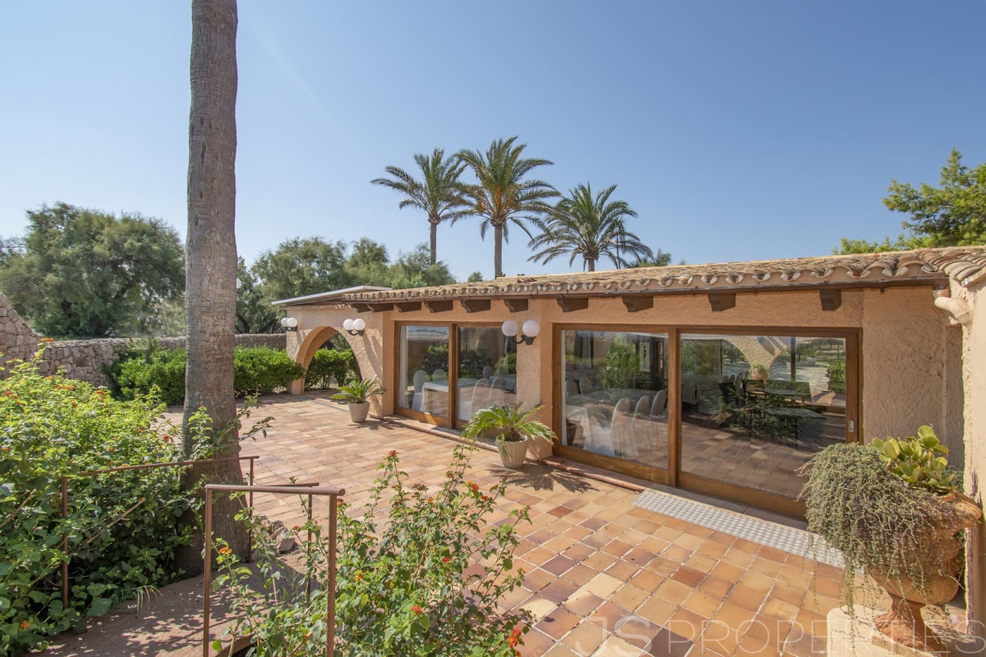 Erhverv til salg i Pollensa / Pollenca - € 2.200.000 (Ref: 8802694)