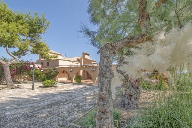 Erhverv til salg i Pollensa / Pollença - € 2.200.000 (Ref: 8802694)