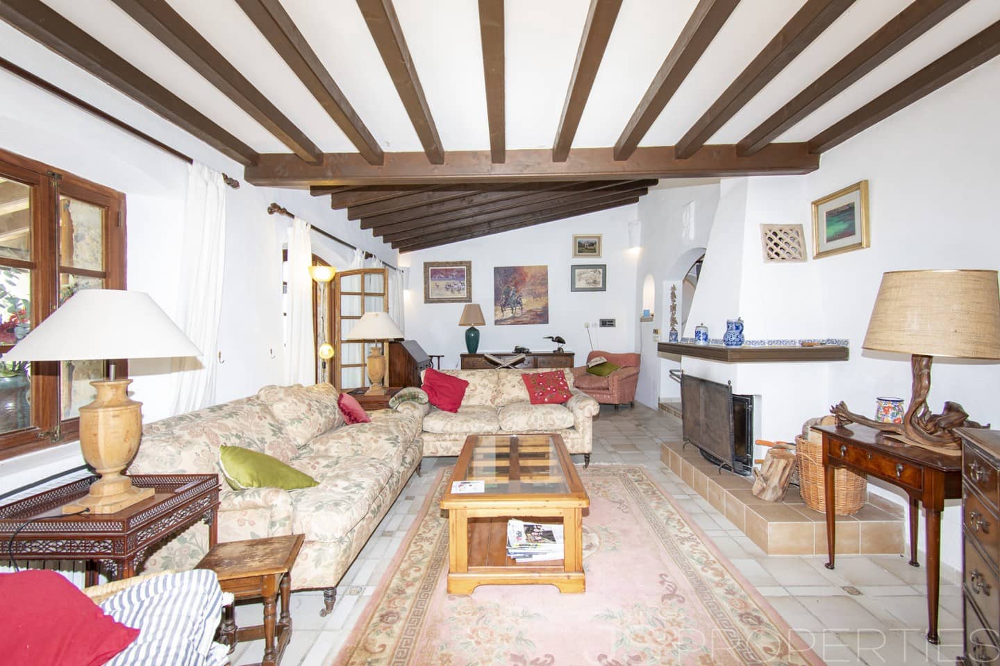 5 bedroom Villa for sale in Puerto de Alcudia - € 1,600,000 (Ref: 8802695)