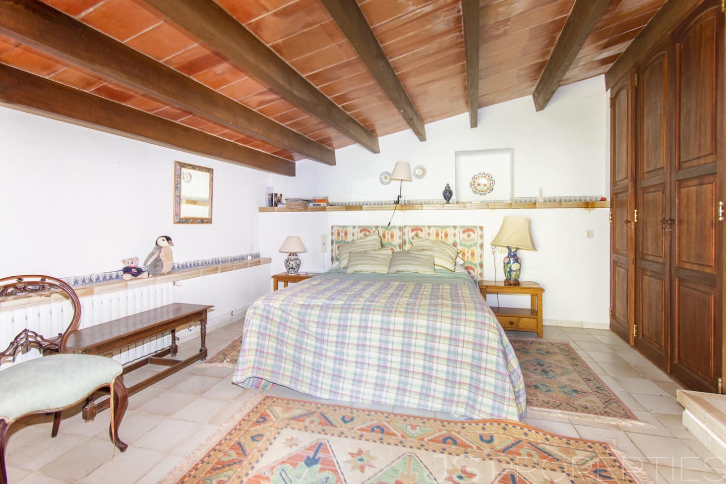 5 bedroom Villa for sale in Puerto de Alcudia - € 1,600,000 (Ref: 8802695)