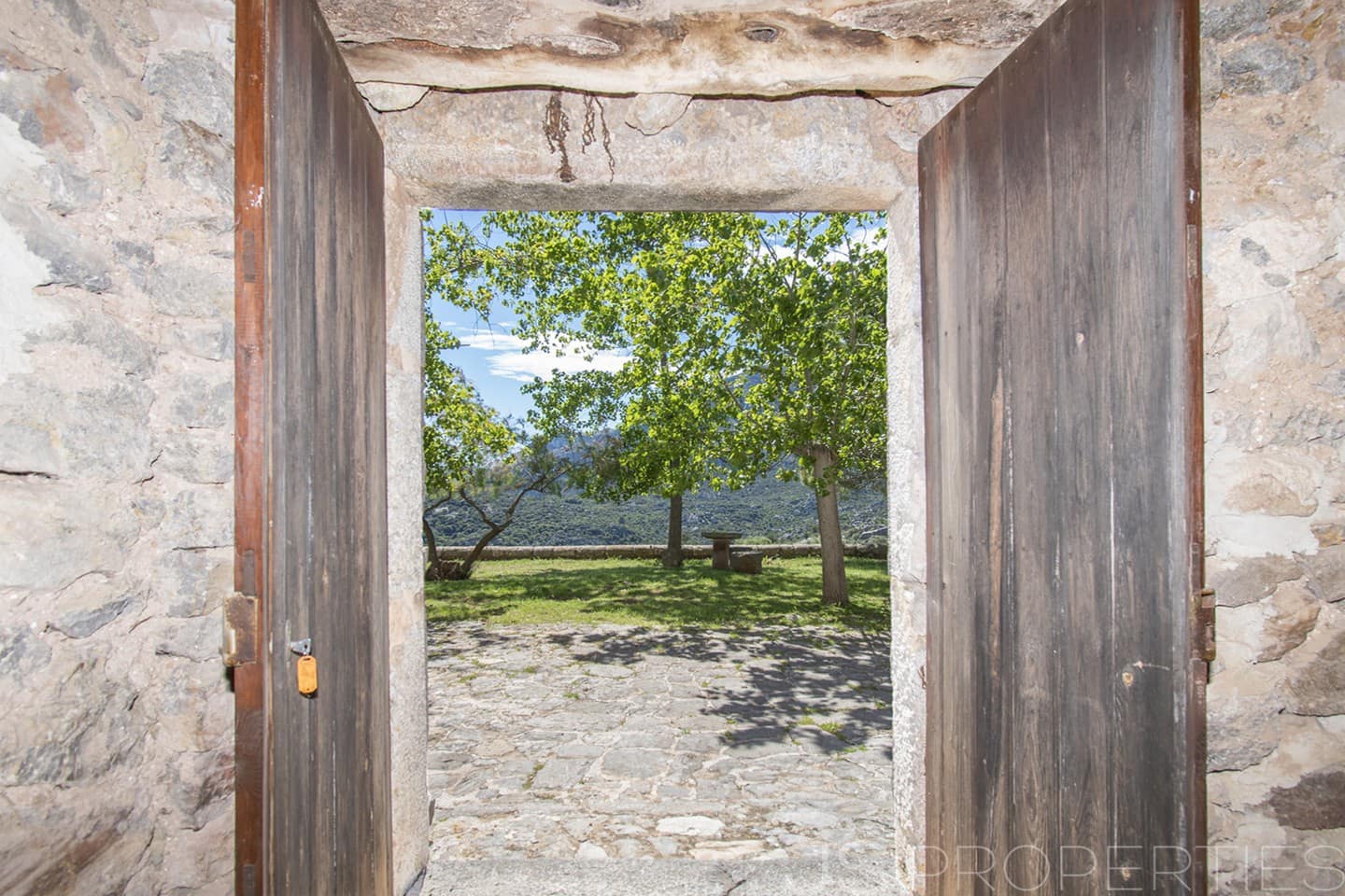 7 soveværelse Villa til salg i Escorca - € 9.000.000 (Ref: 8802697)