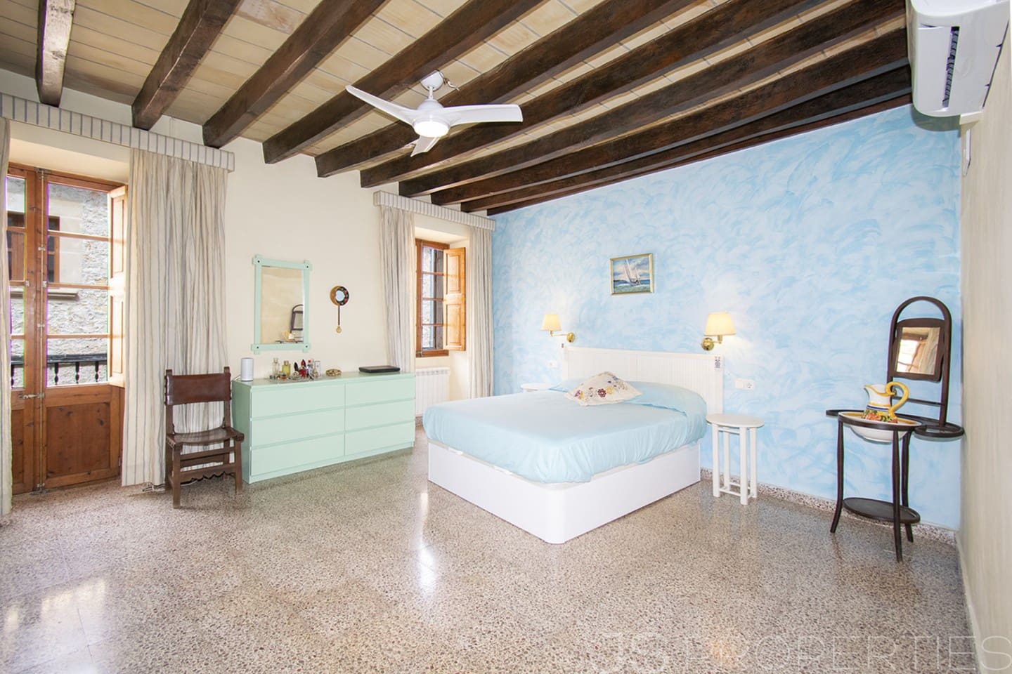 4 slaapkamer Halfvrijstaande villa te koop in Pollensa / Pollenca - € 550.000 (Ref: 8802704)