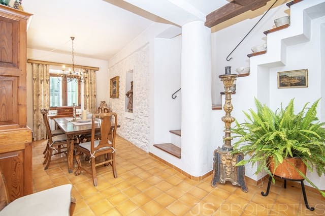 4 soverom Hus til salgs i Pollensa / Pollença - € 980 000 (Ref: 8802717)
