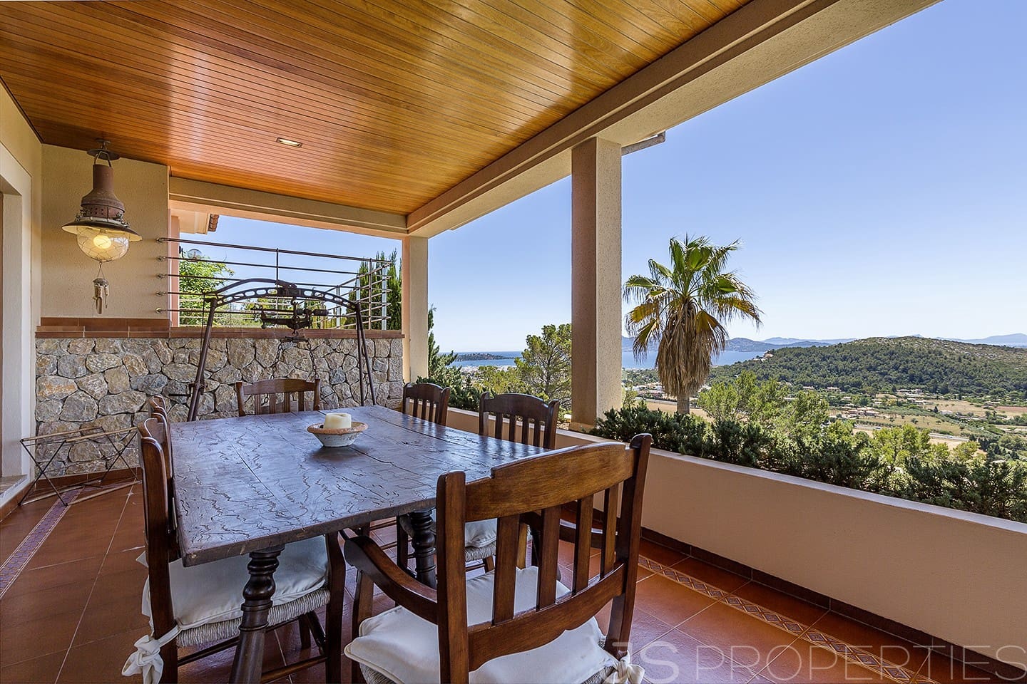 6 bedroom Villa for sale in Pollensa / Pollenca - € 3,900,000 (Ref: 8802726)