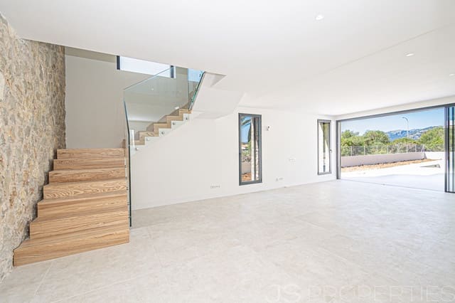 5 slaapkamer Villa te koop in Port de Pollença, Pollensa / Pollença - € 3.800.000 (Ref: 8802734)