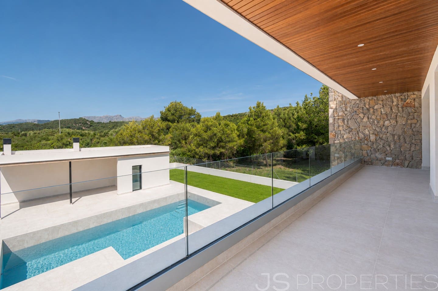 5 bedroom Villa for sale in Pollensa / Pollenca - € 3,800,000 (Ref: 8802734)