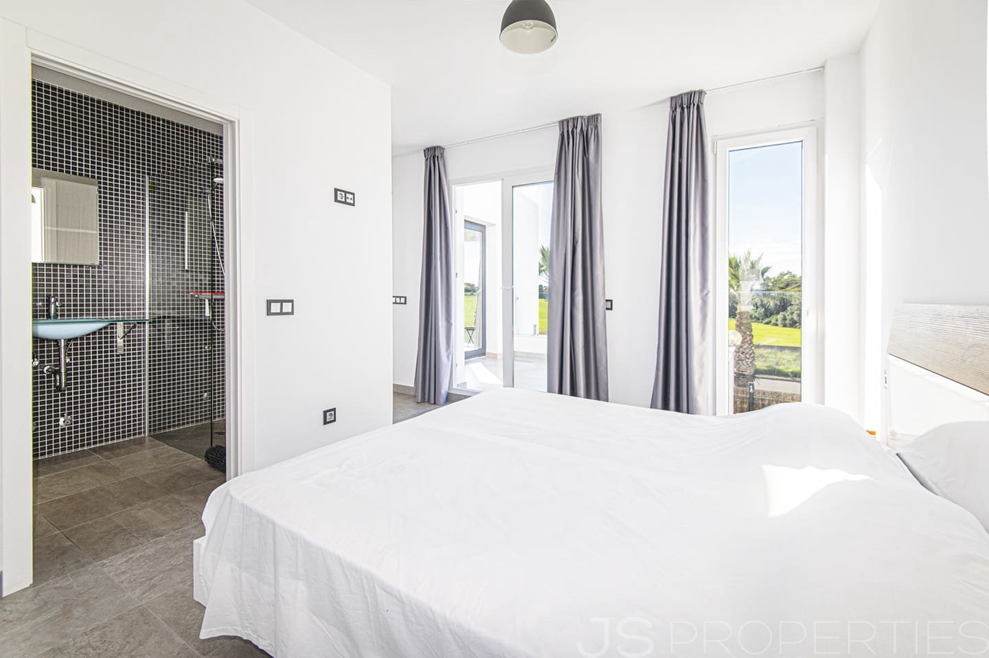 4 soveværelse Villa til salg i Ca'n Picafort - € 899.000 (Ref: 8802750)