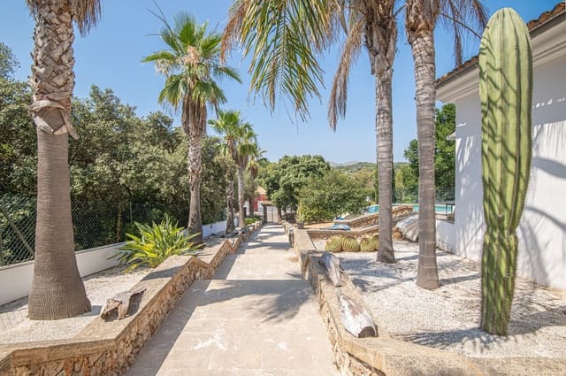 6 soveværelse Villa til salg i Mal Pas-Bon Aire, Alcúdia - € 2.990.000 (Ref: 8802763)