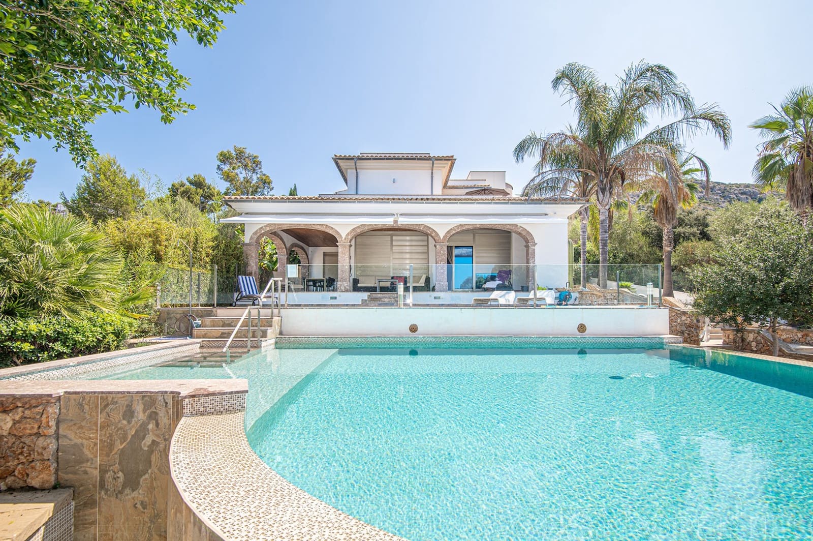 6 soveværelse Villa til salg i Mal Pas-Bon Aire - € 2.990.000 (Ref: 8802763)