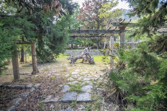 12 soveværelse Villa til salg i Escorca - € 6.500.000 (Ref: 8802764)