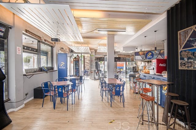 Erhverv til salg i Port de Pollença, Pollensa / Pollença - € 380.000 (Ref: 8802789)