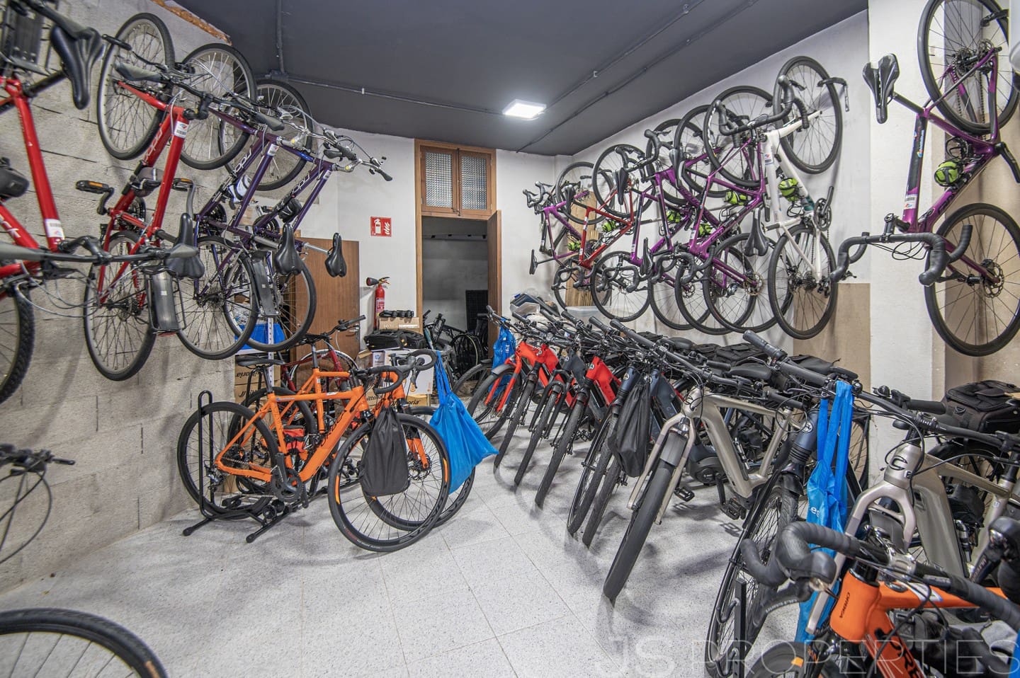 Commercieel te koop in Pollensa / Pollenca - € 695.000 (Ref: 8802793)