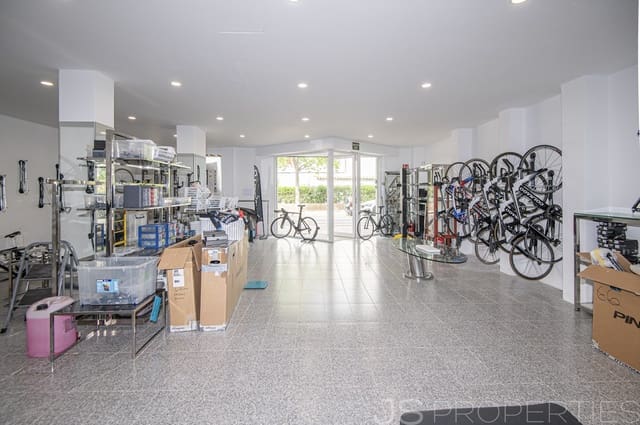 Erhverv til salg i Port de Pollença, Pollensa / Pollença - € 695.000 (Ref: 8802793)