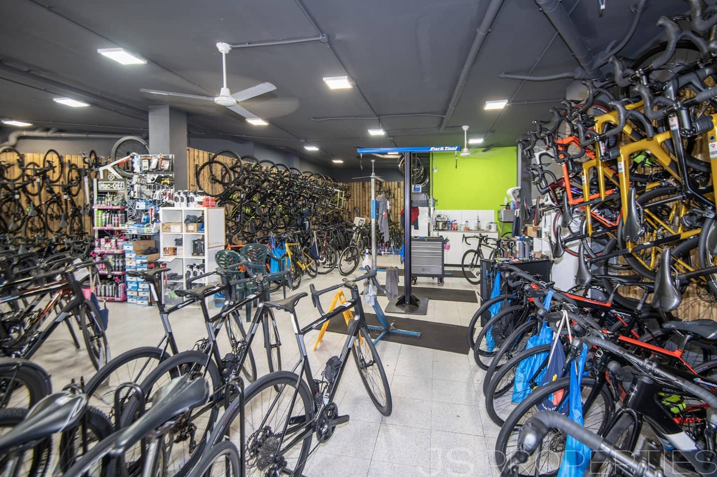 Commercieel te koop in Pollensa / Pollenca - € 695.000 (Ref: 8802793)