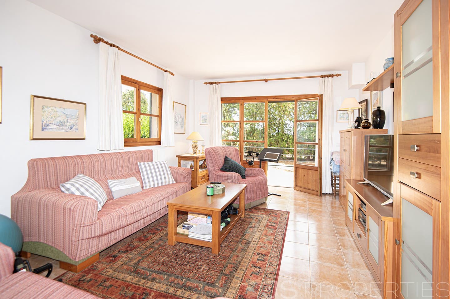 4 bedroom Villa for sale in Sa Pobla - € 875,000 (Ref: 8802797)