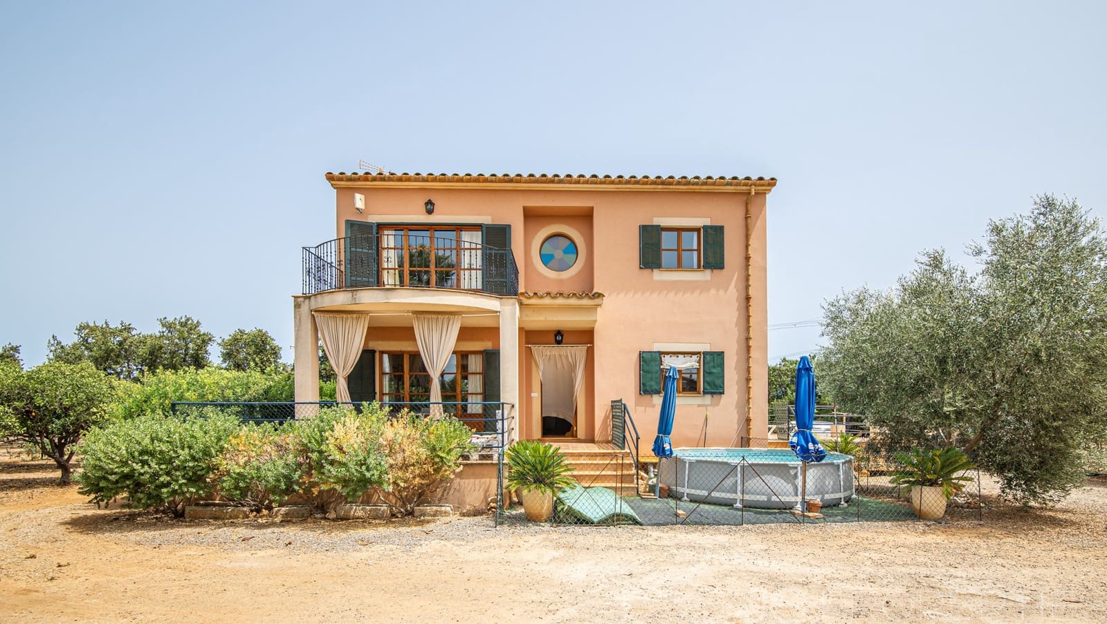 4 bedroom Villa for sale in Sa Pobla - € 875,000 (Ref: 8802797)
