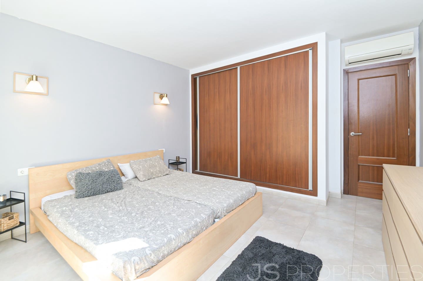 4 slaapkamer Halfvrijstaande villa te koop in Muro - € 700.000 (Ref: 8802803)