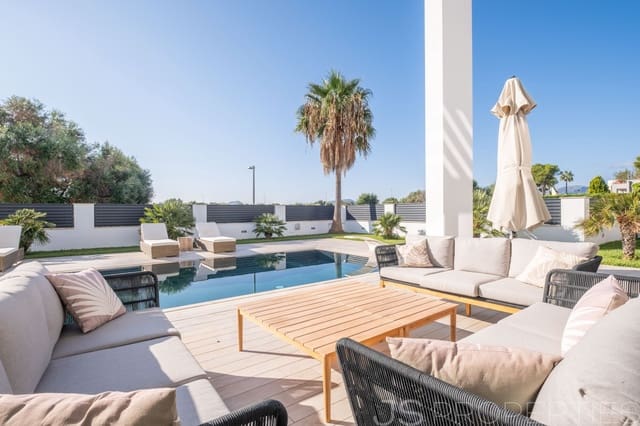 7 bedroom Villa for sale in Port de Pollença, Pollensa / Pollença - € 3,999,995 (Ref: 8802812)