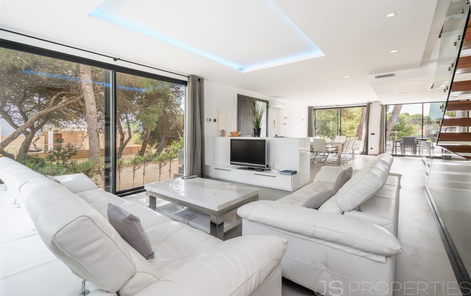 3 slaapkamer Halfvrijstaande villa te koop in Muro - € 1.350.000 (Ref: 8802827)