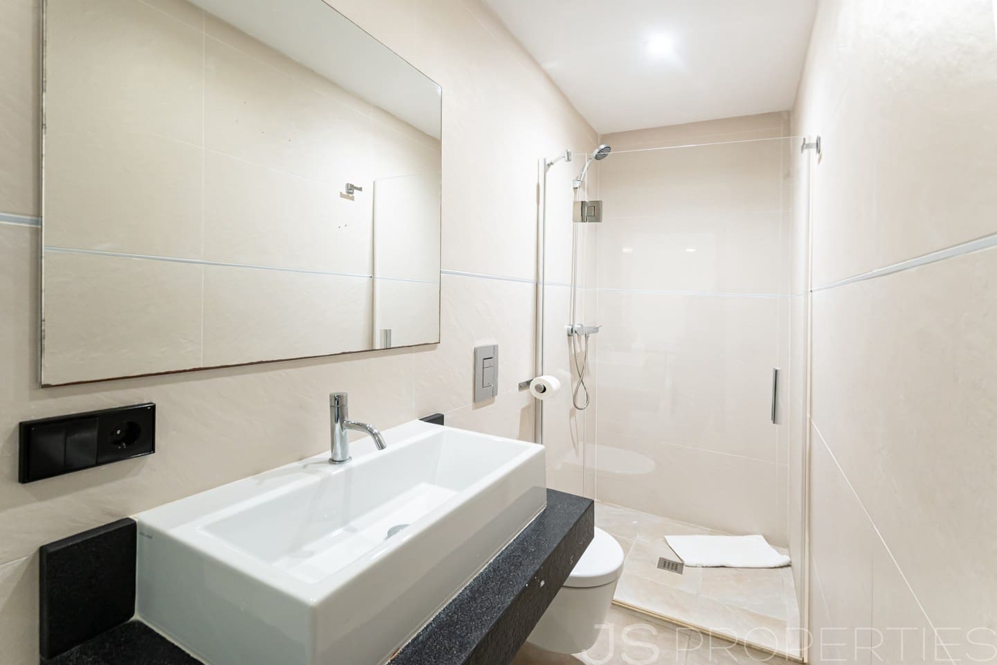 3 slaapkamer Halfvrijstaande villa te koop in Muro - € 1.350.000 (Ref: 8802827)