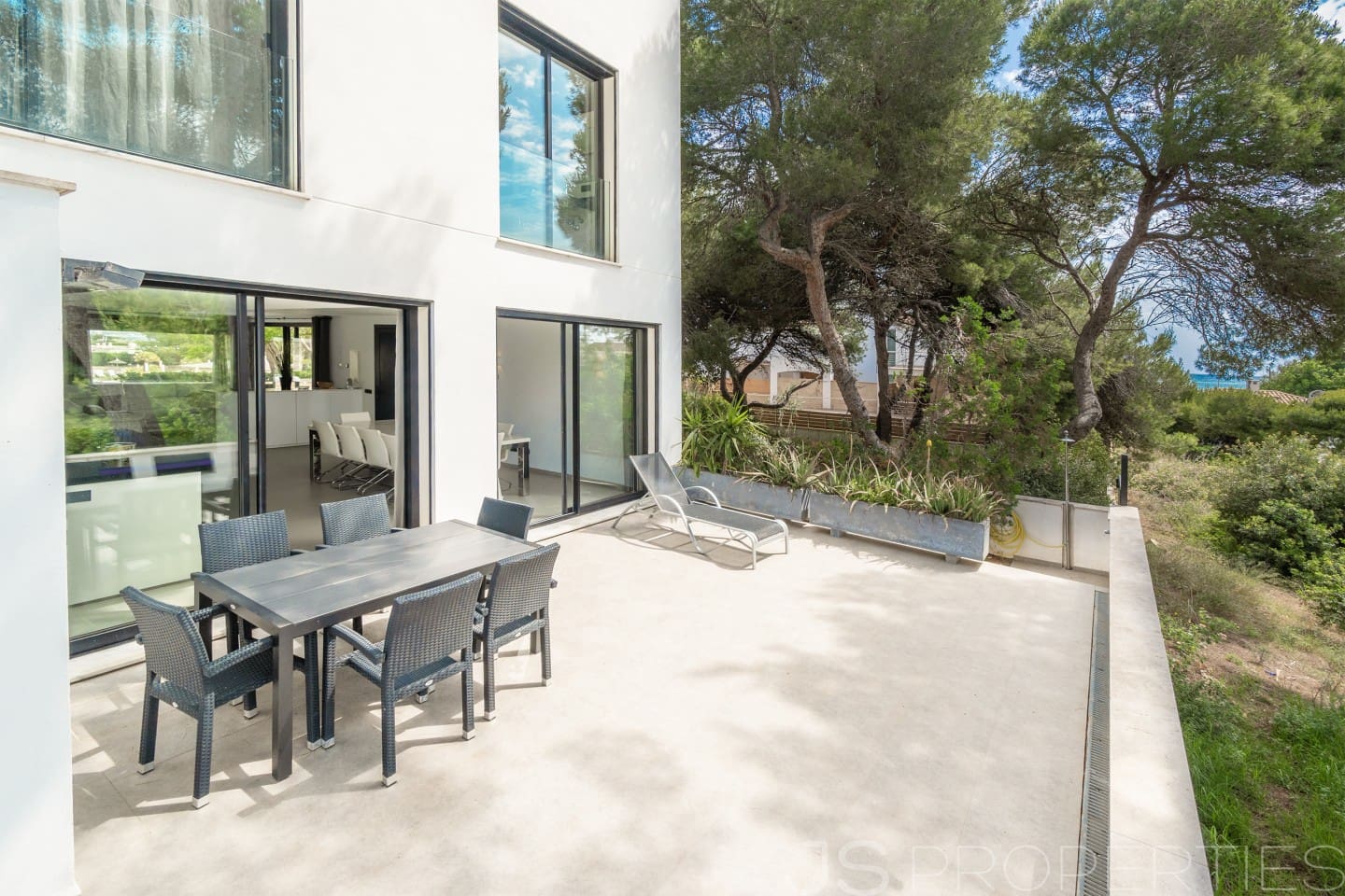 3 slaapkamer Halfvrijstaande villa te koop in Muro - € 1.350.000 (Ref: 8802827)