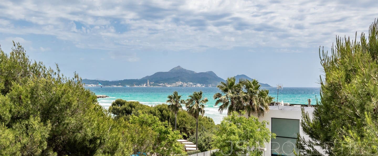 3 slaapkamer Halfvrijstaande villa te koop in Muro - € 1.350.000 (Ref: 8802827)