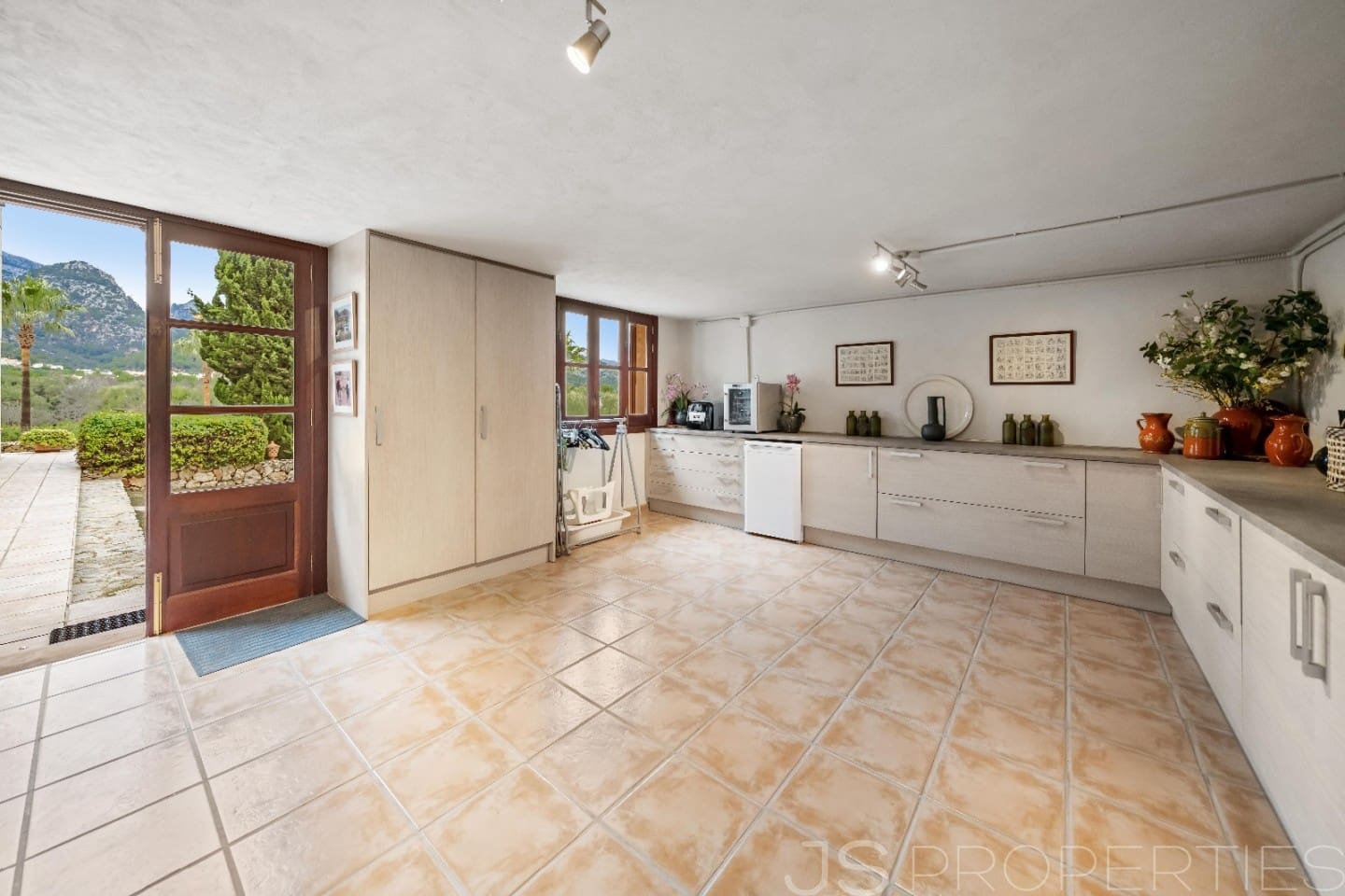 5 soverom Villa til salgs i Selva - € 2 200 000 (Ref: 8802854)