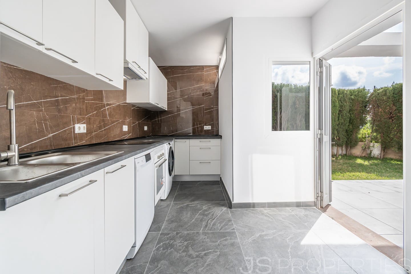 3 sypialnia Apartament na sprzedaż w Pollensa / Pollenca - 480 000 € (Ref: 8802856)