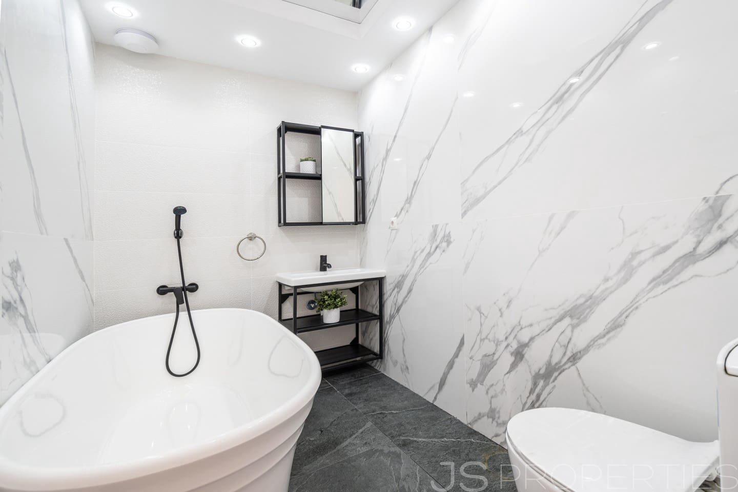 3 sypialnia Apartament na sprzedaż w Pollensa / Pollenca - 480 000 € (Ref: 8802856)