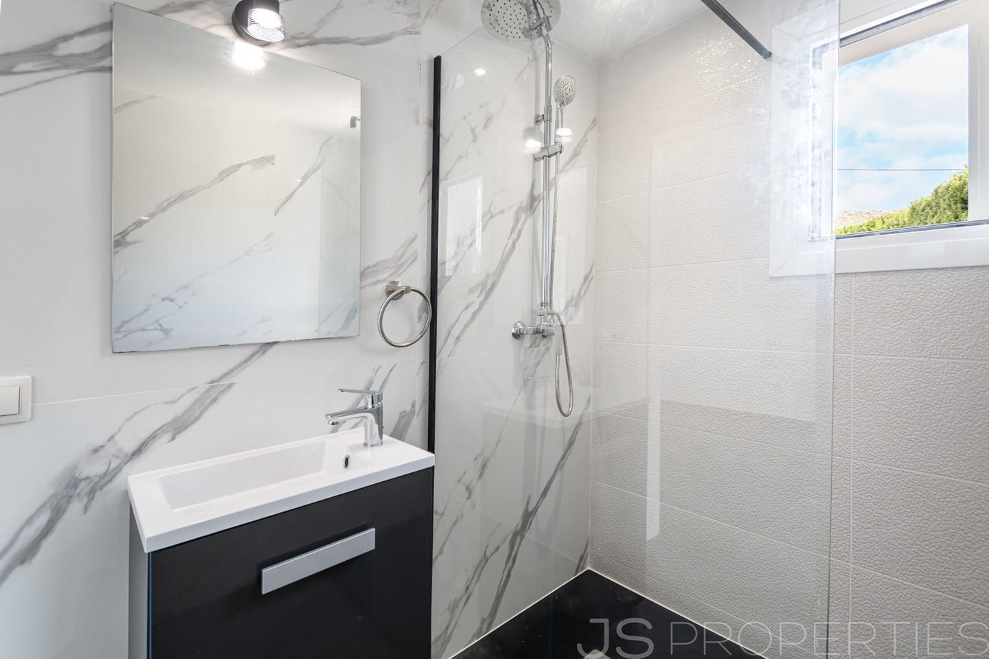 3 sypialnia Apartament na sprzedaż w Pollensa / Pollenca - 480 000 € (Ref: 8802856)