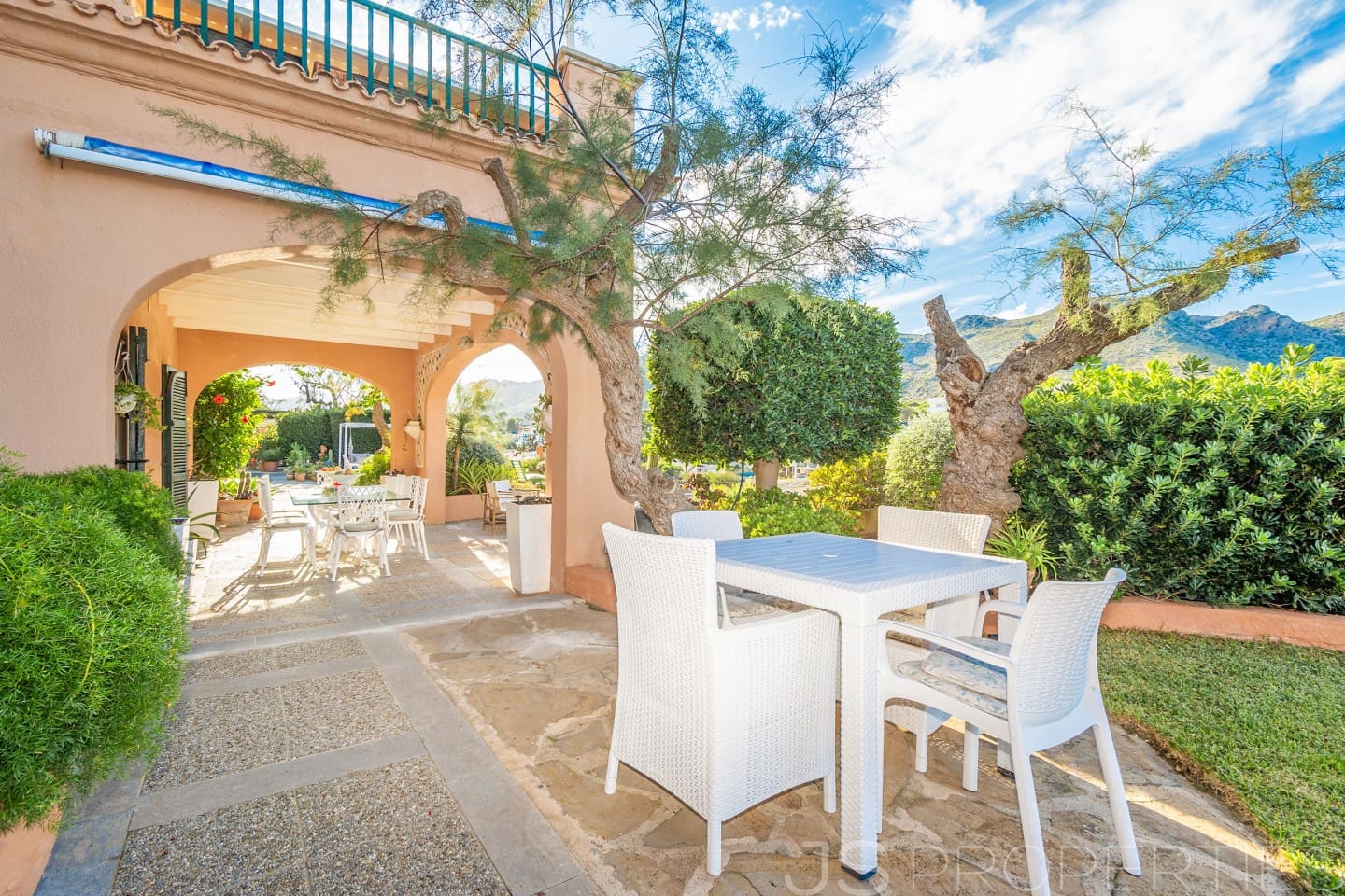 6 sypialnia Willa na sprzedaż w Cala San Vicente / Cala Sant Vicenc - 3 975 000 € (Ref: 8802865)