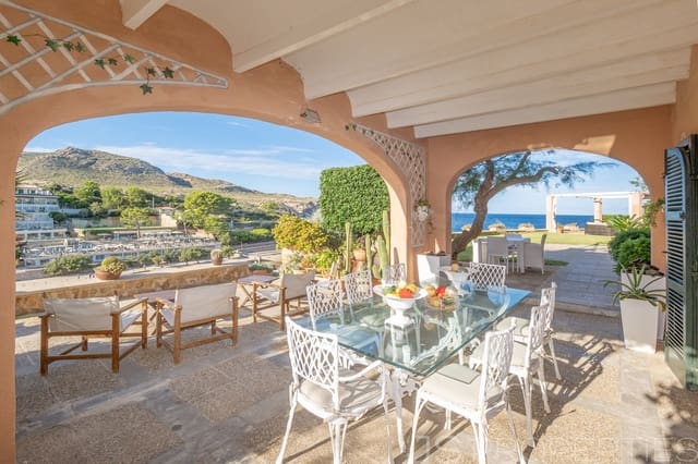6 sypialnia Willa na sprzedaż w Cala San Vicente / Cala Sant Vicenç, Pollensa / Pollença - 3 975 000 € (Ref: 8802865)
